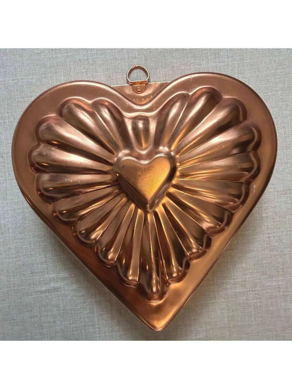 Vintage Copper Heart Cake Mold Wall Hanging Kitchen Decor 3.5 Cup (A)